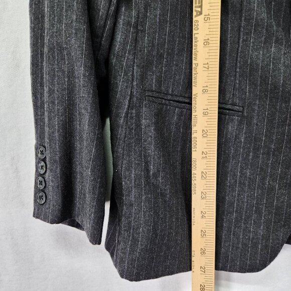 Lauren Ralph Lauren Wool Blazer Size 12P Womens Jacket Gray Pinstriped - Picture 10 of 13